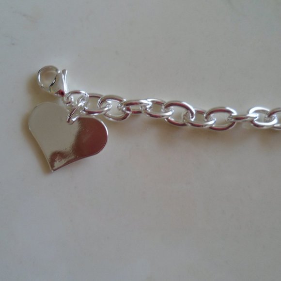 925 Silver Heart Chain Link Bracelet - Picture 10 of 10